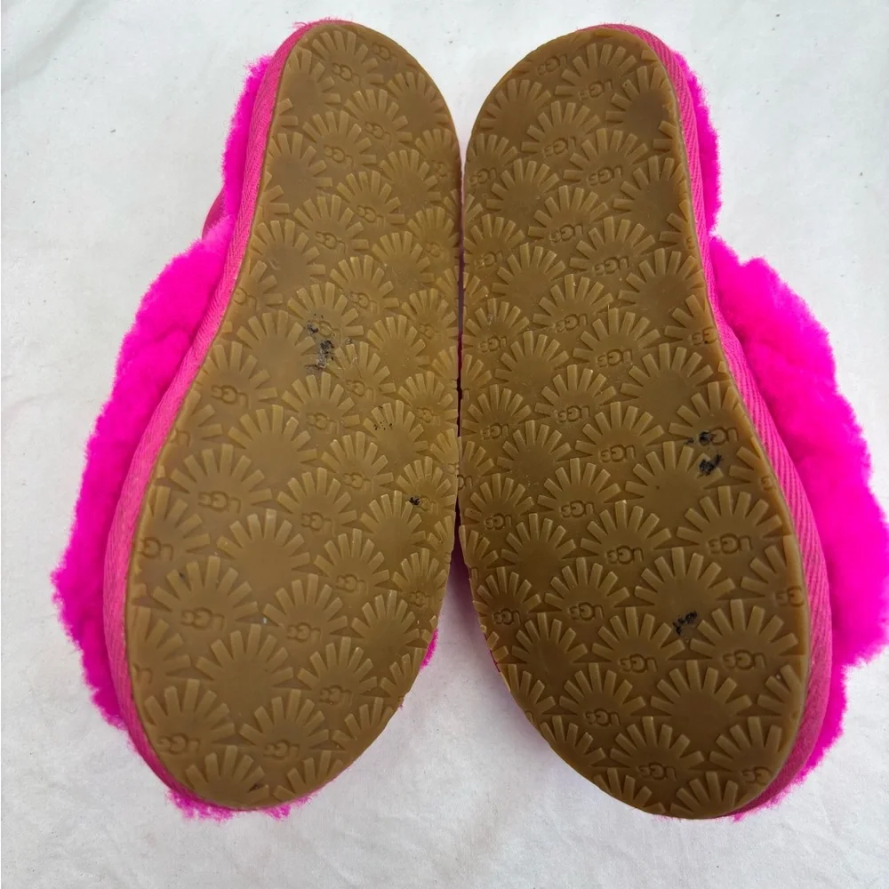 UGG Hot Pink Fluff Slide Sandals Or Slippers